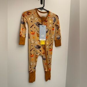 Little Crowns and Capes Cozy Cups